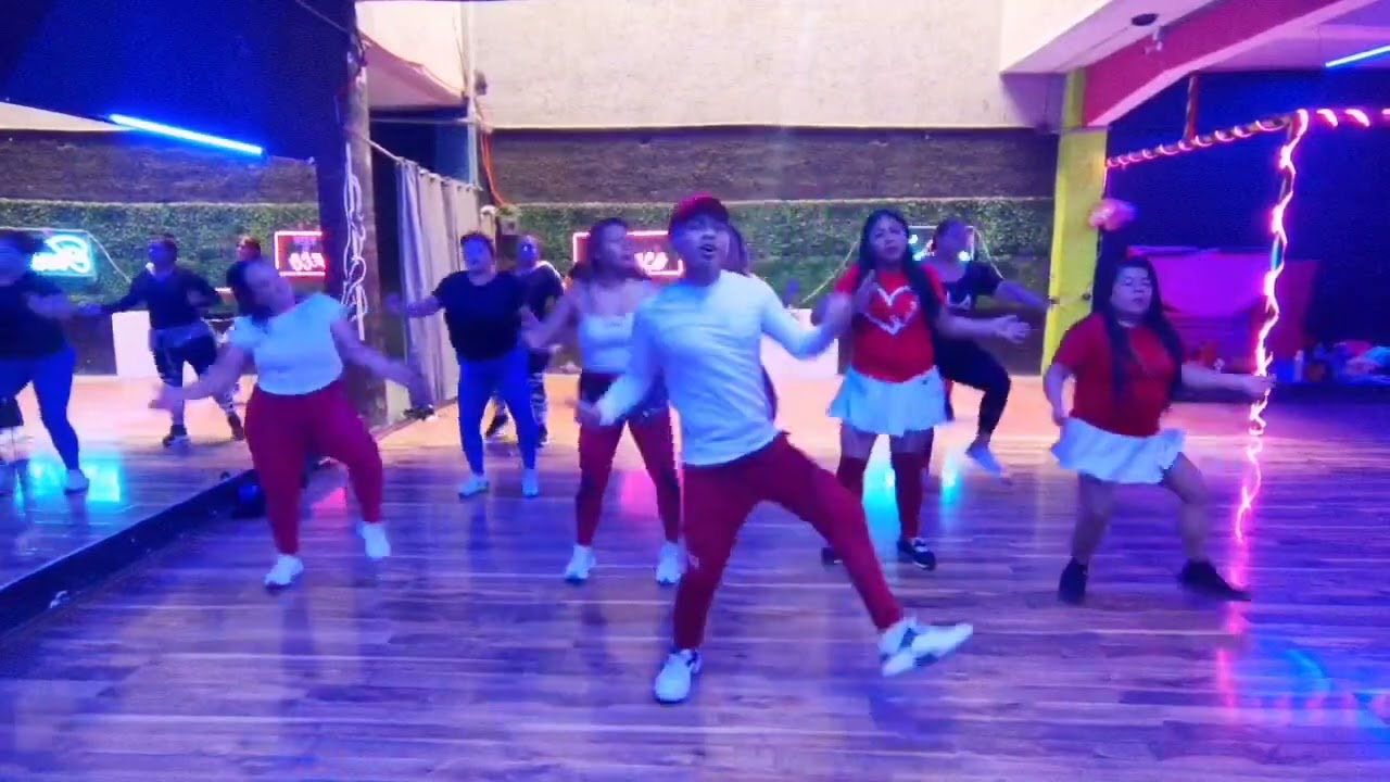 CUMBIA TEXANA ( La vampiresa)Los Tigrillos ft Gamaliel 🔥😎📹