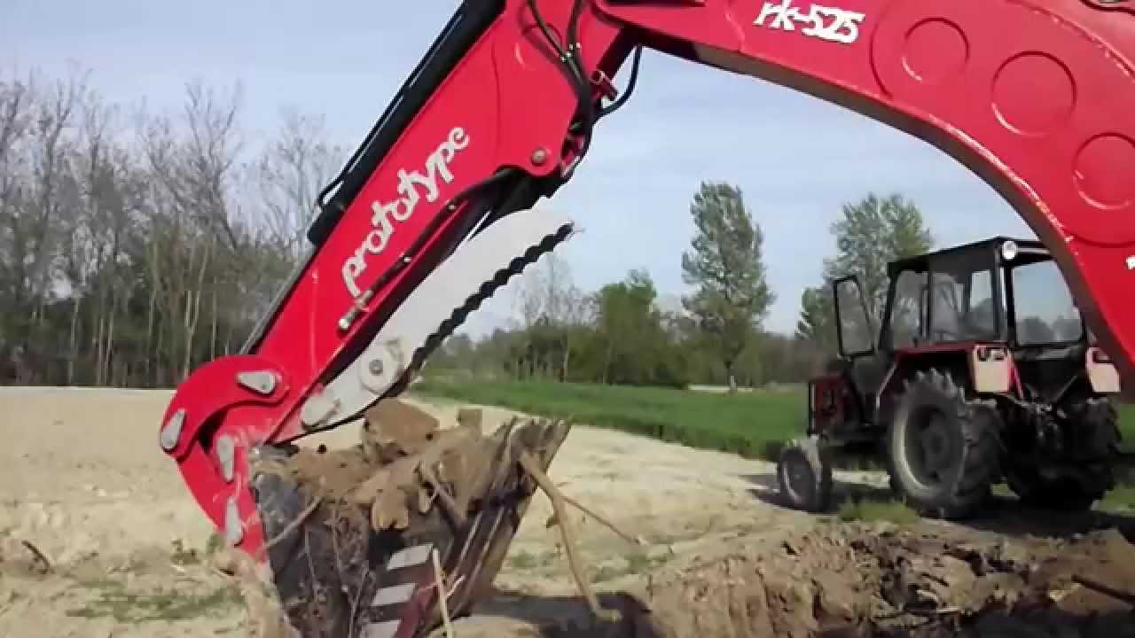 Rk 525 homemade backhoe dig 2