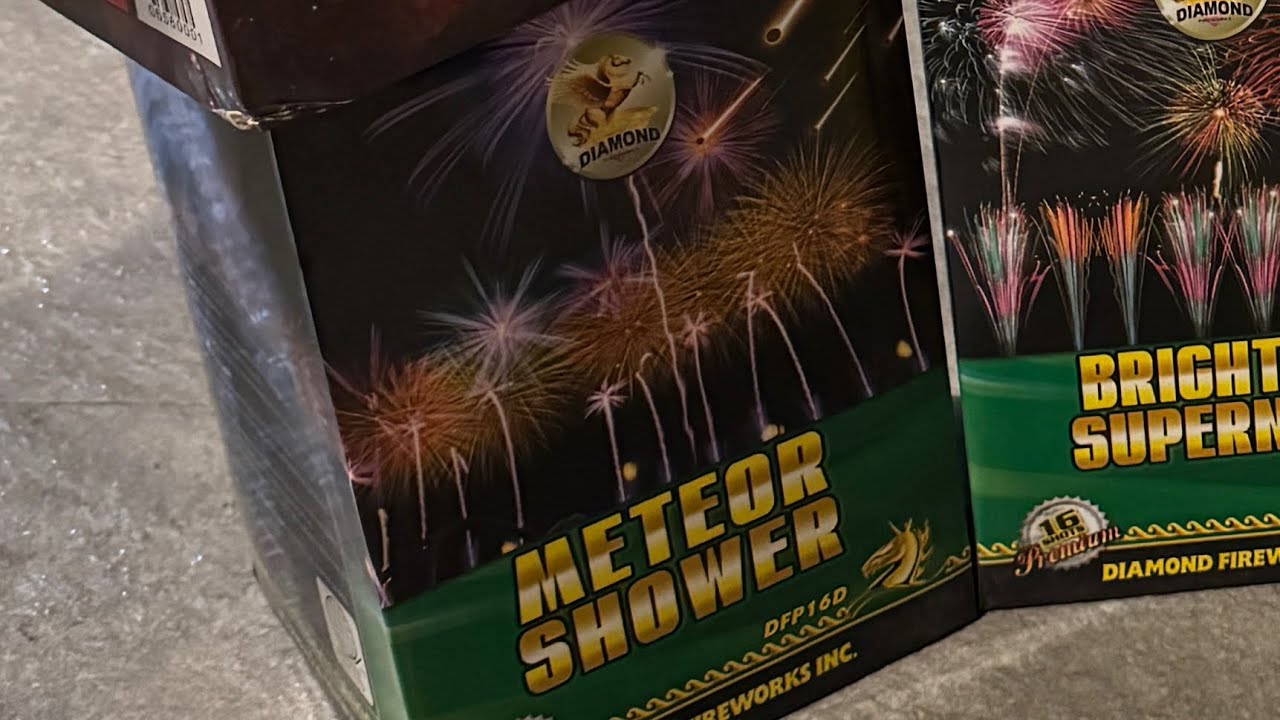 Diamond Fireworks Meteor Shower 16 Shots Fireworks Chinese Newyear 2026
