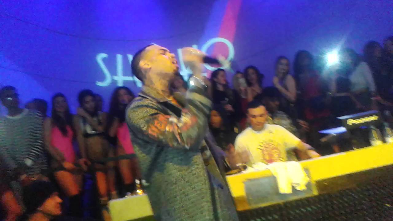 Chris Brown- Post To Be/Strip Performance Shoko Madrid