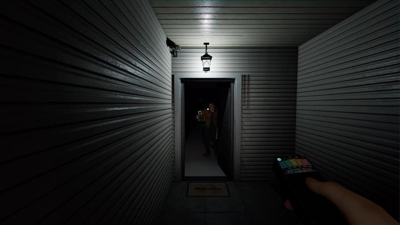 Four idiot's play Phasmophobia part 1