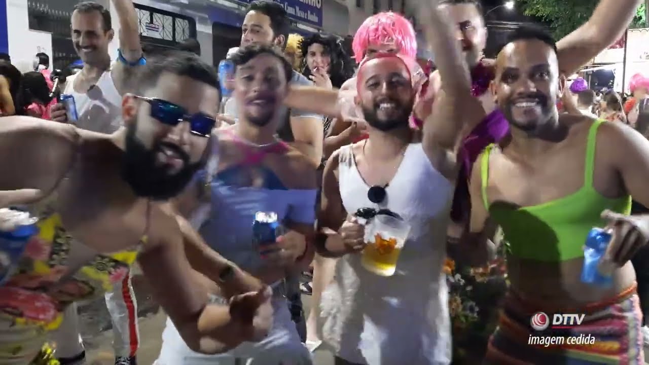 HISTÓRIA DO BLOCO AS FRENÉTICAS - CÁSSIA/MG