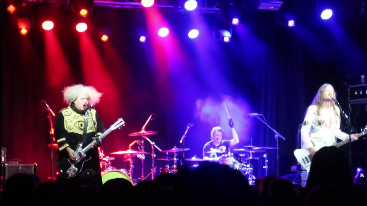 Melvins - Working the Ditch / The Bloated Pope Live at Electric Ballroom