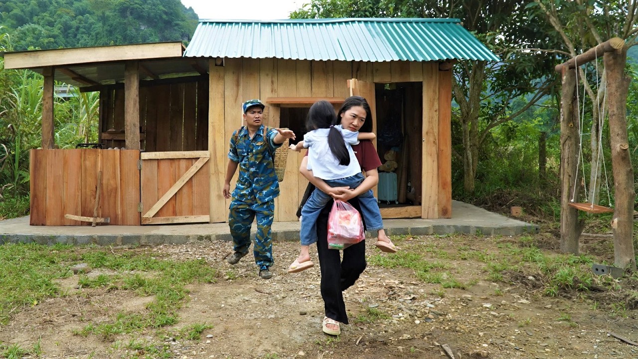 The ex-wife comes to the house demanding custody - What will the veteran do to protect his daughter?