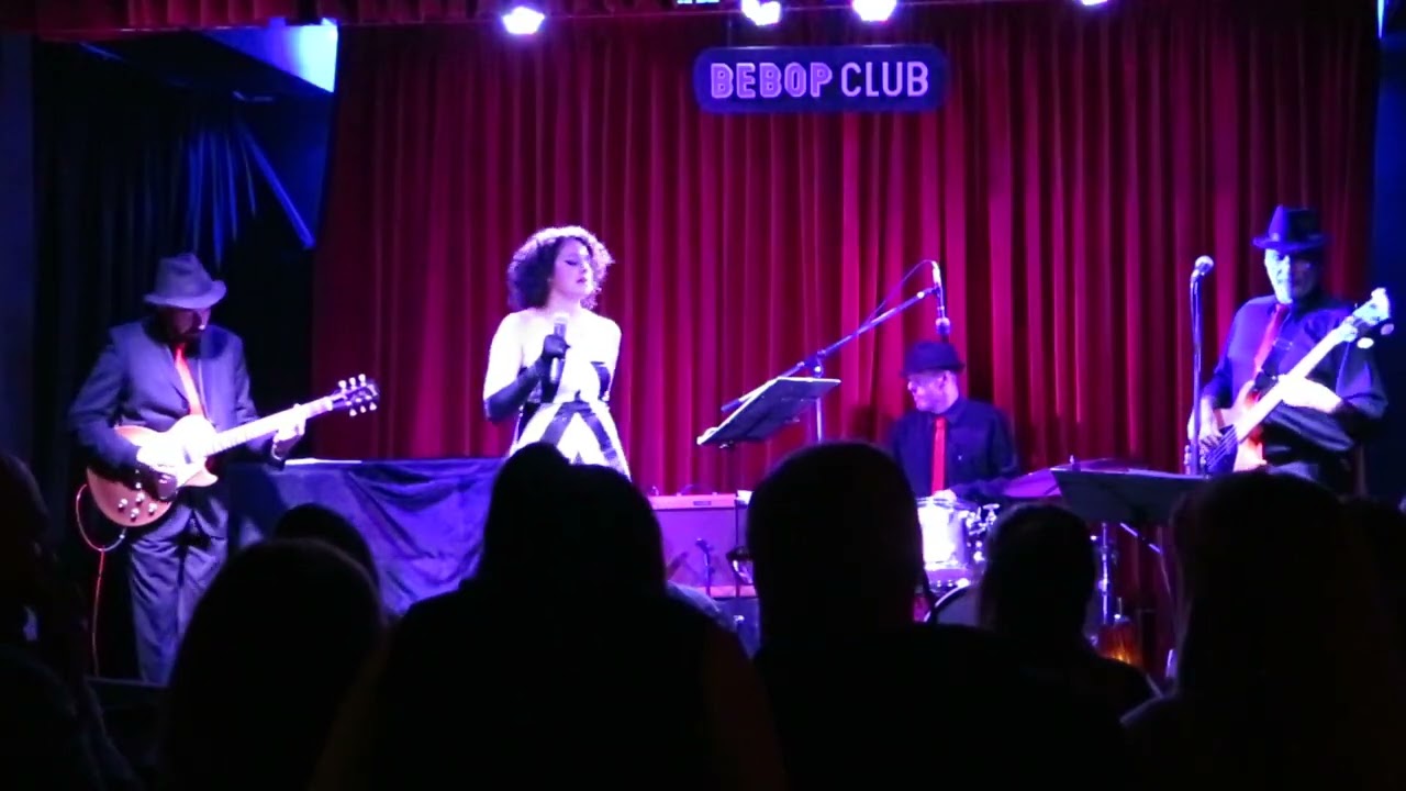 Rehab. Amy Winehouse. (cover)