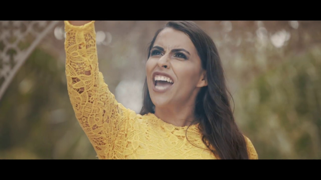 Jesus Chegou - Cris Lorrane (Videoclipe OFICIAL)