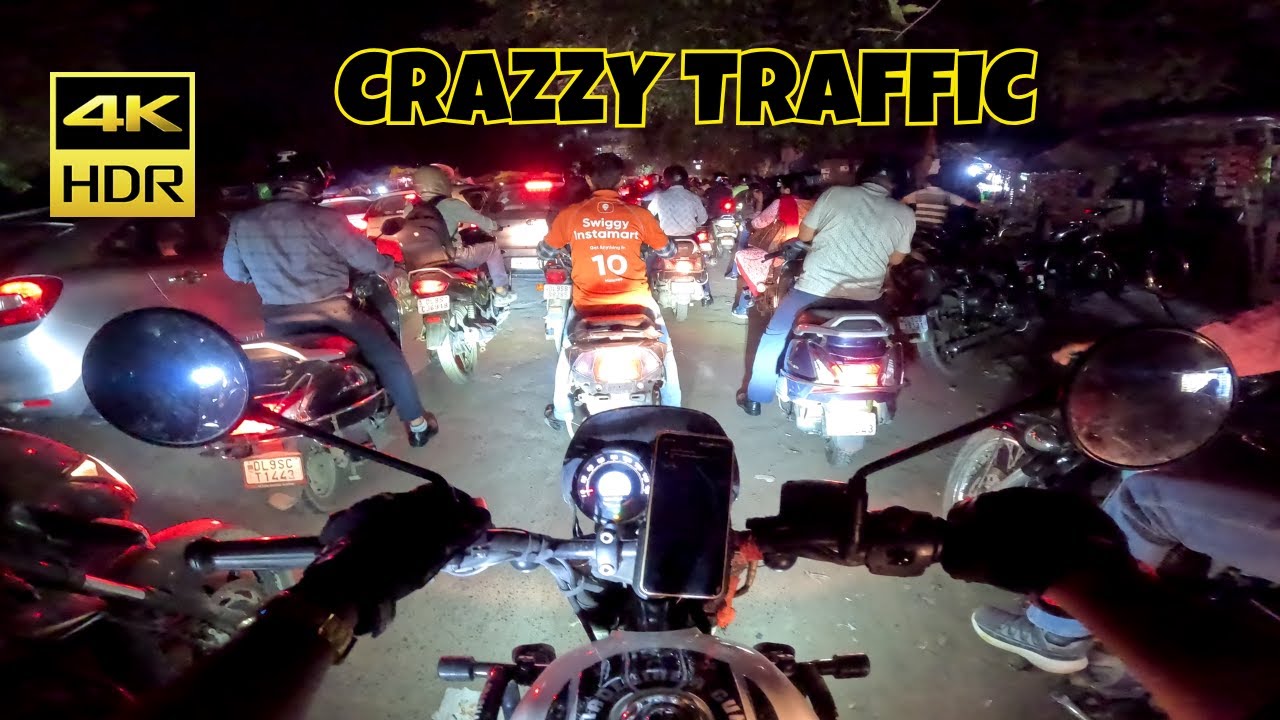 Hunter 350 Maneuvering in Tight Traffic | Stuck in Crazy Traffic
