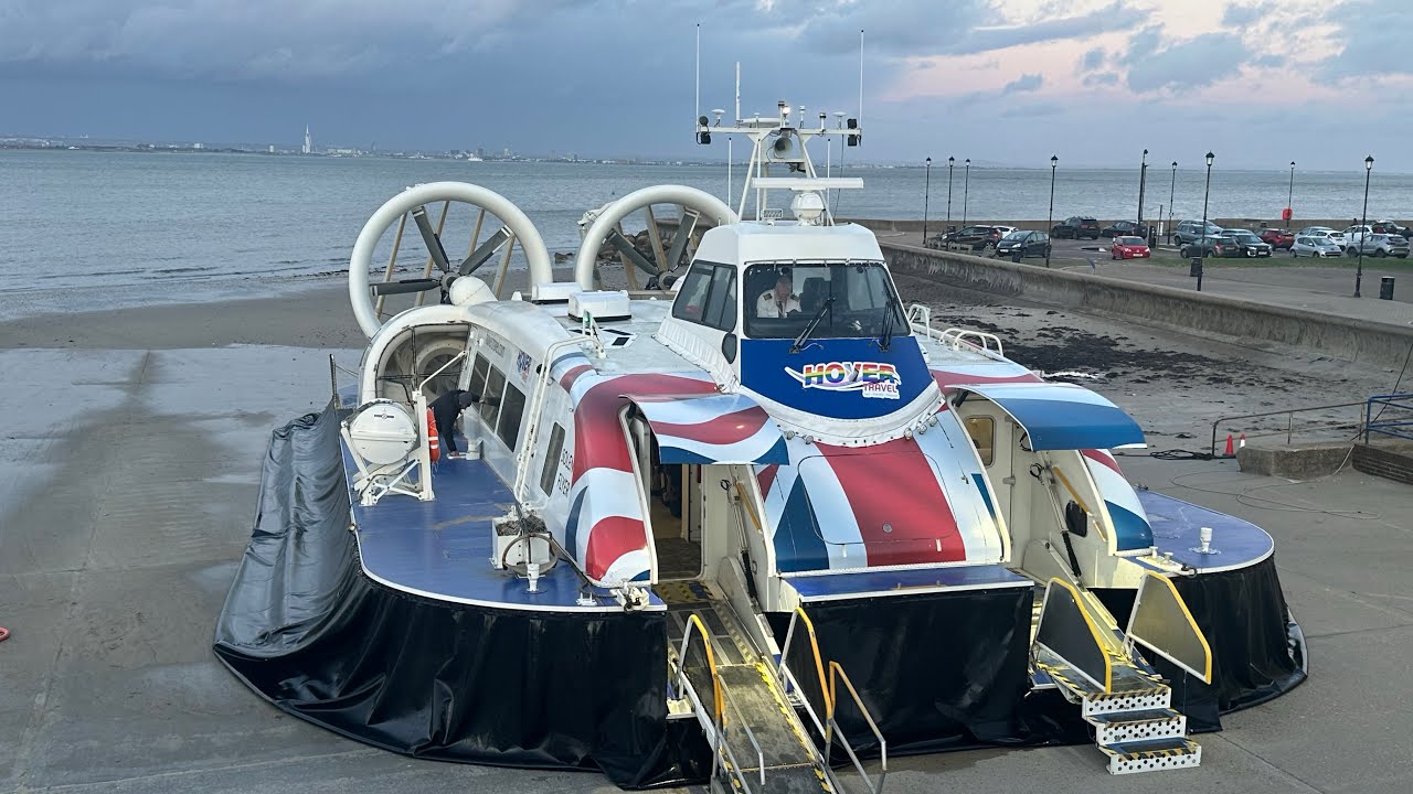 Hovertravel get blown side ways aggressively