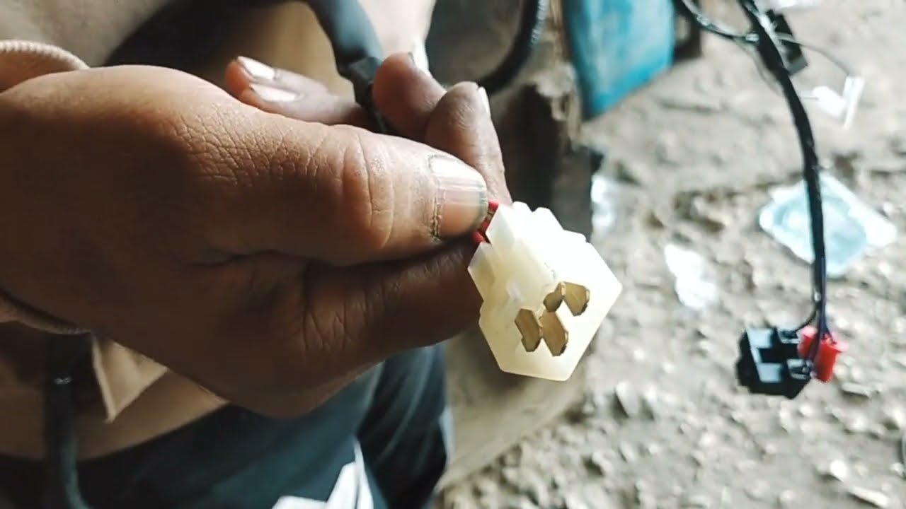 لاول مره على يوتيوب شرح كل كبيره وصغيره فى ضفيره كهرباء التكتك