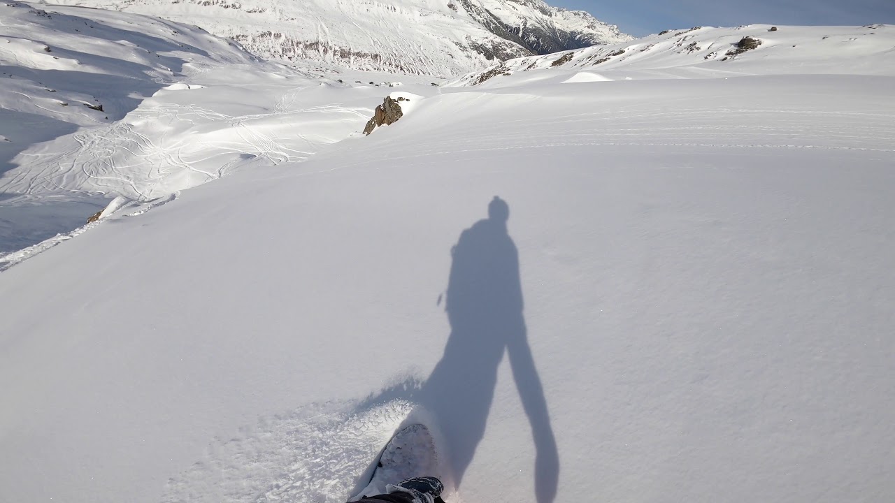 Andermatt, Felsental - Freeride Snowboarding (4K) UNCUT