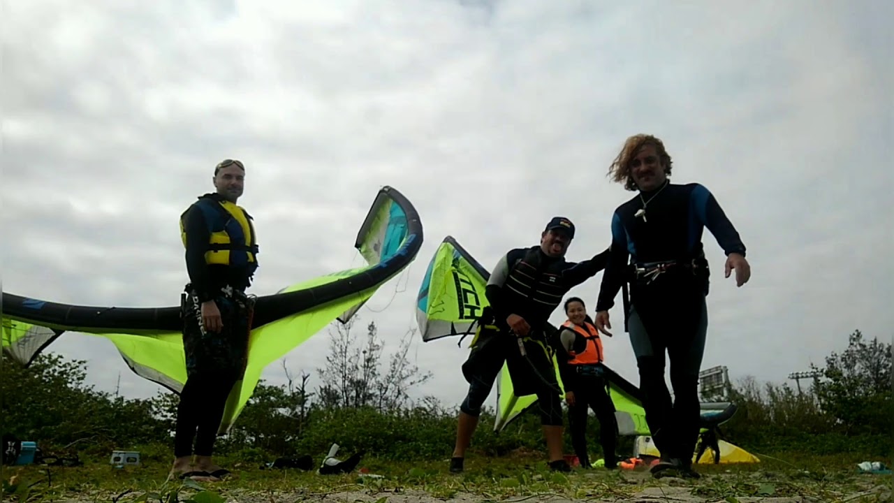 Tropicalsurfhouse okinawa The kiteboarding school center in japan . Thank-you