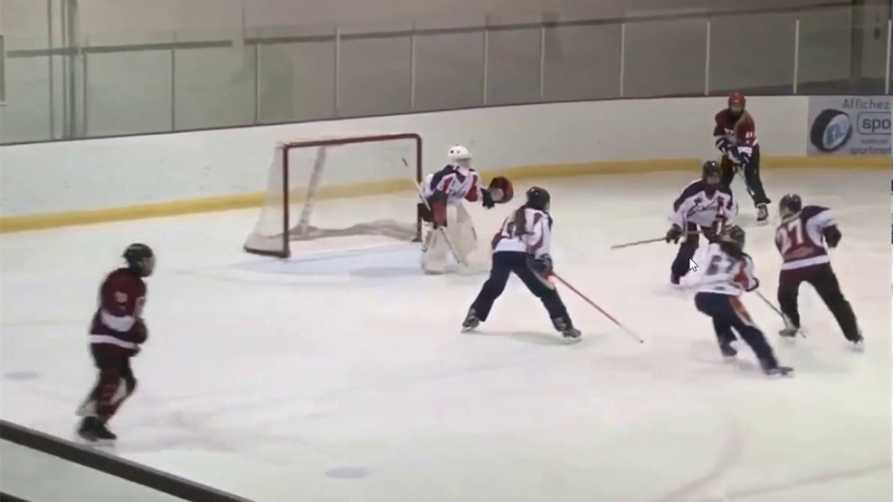 Ringette - Skating - Centre Transition at top of defensive triangle
