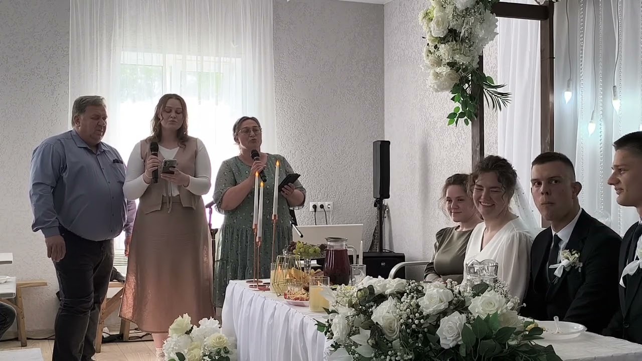 Свадьба Даниил&Лиза пение г.Рогачев пожелание.