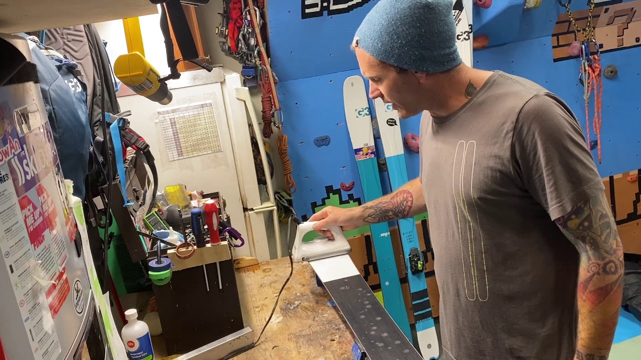 How To Wax Your Skis - G3 University