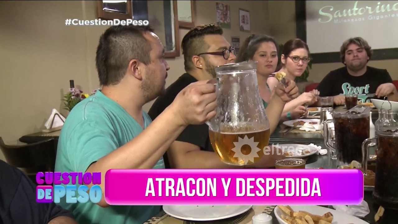 Terrible atracón se dieron en la despedida de la comida