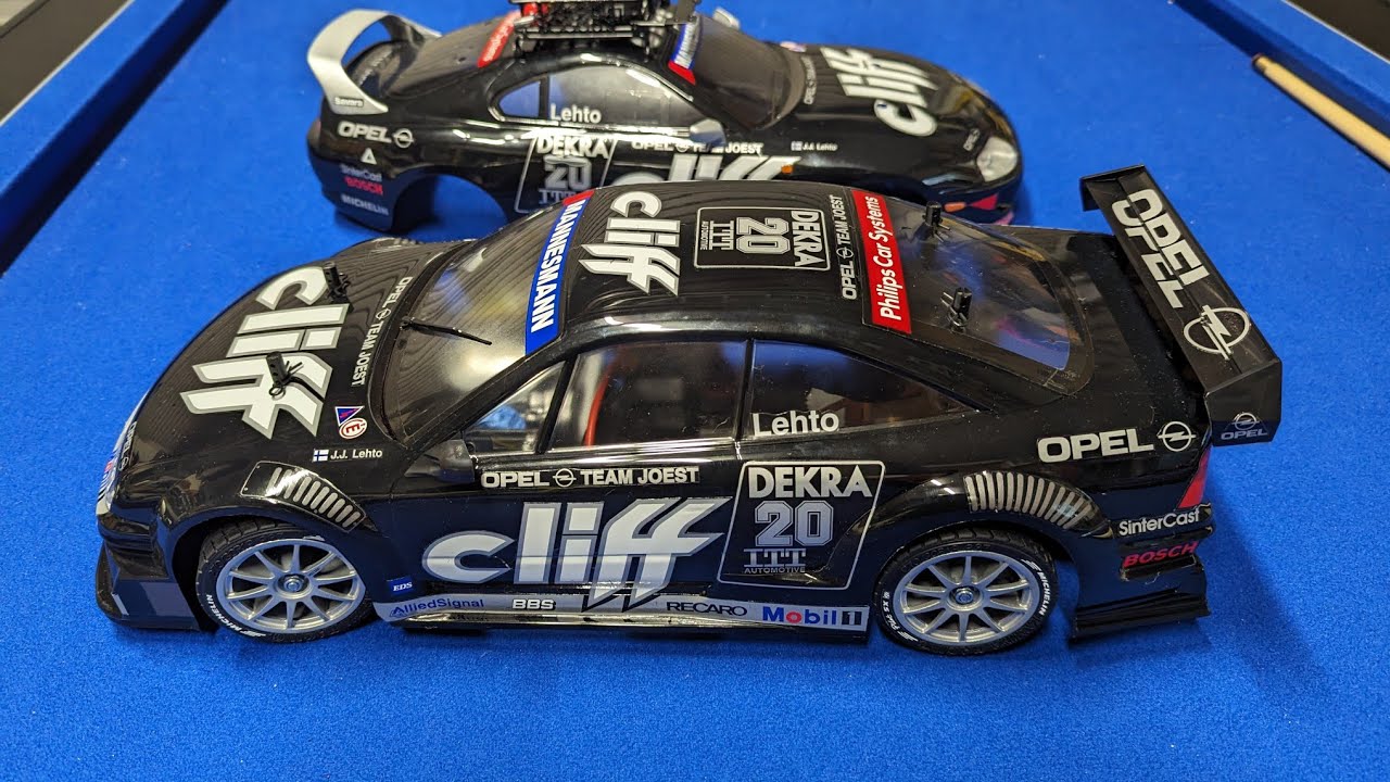 Tamiya Vauxhall Calibra Cliff and Toyota Supra from @RCKickschannel