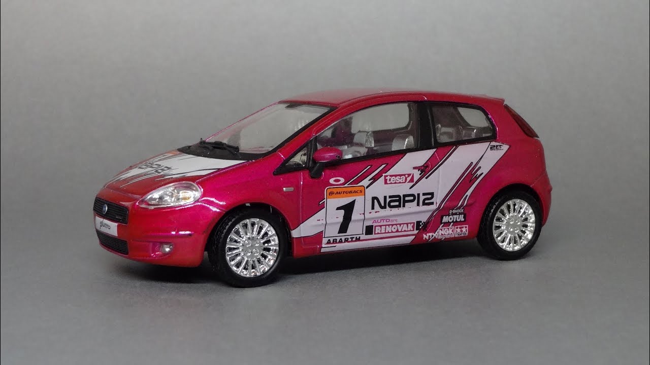 Fiat Grande Punto | Motorama Hongwell Cararama | Коллекционные масштабные модели 1:43