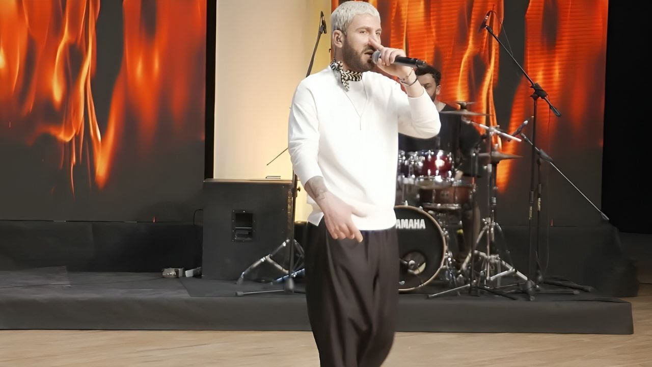 P&icirc;roz - Awaz | Performansa Z&icirc;nd&icirc; |