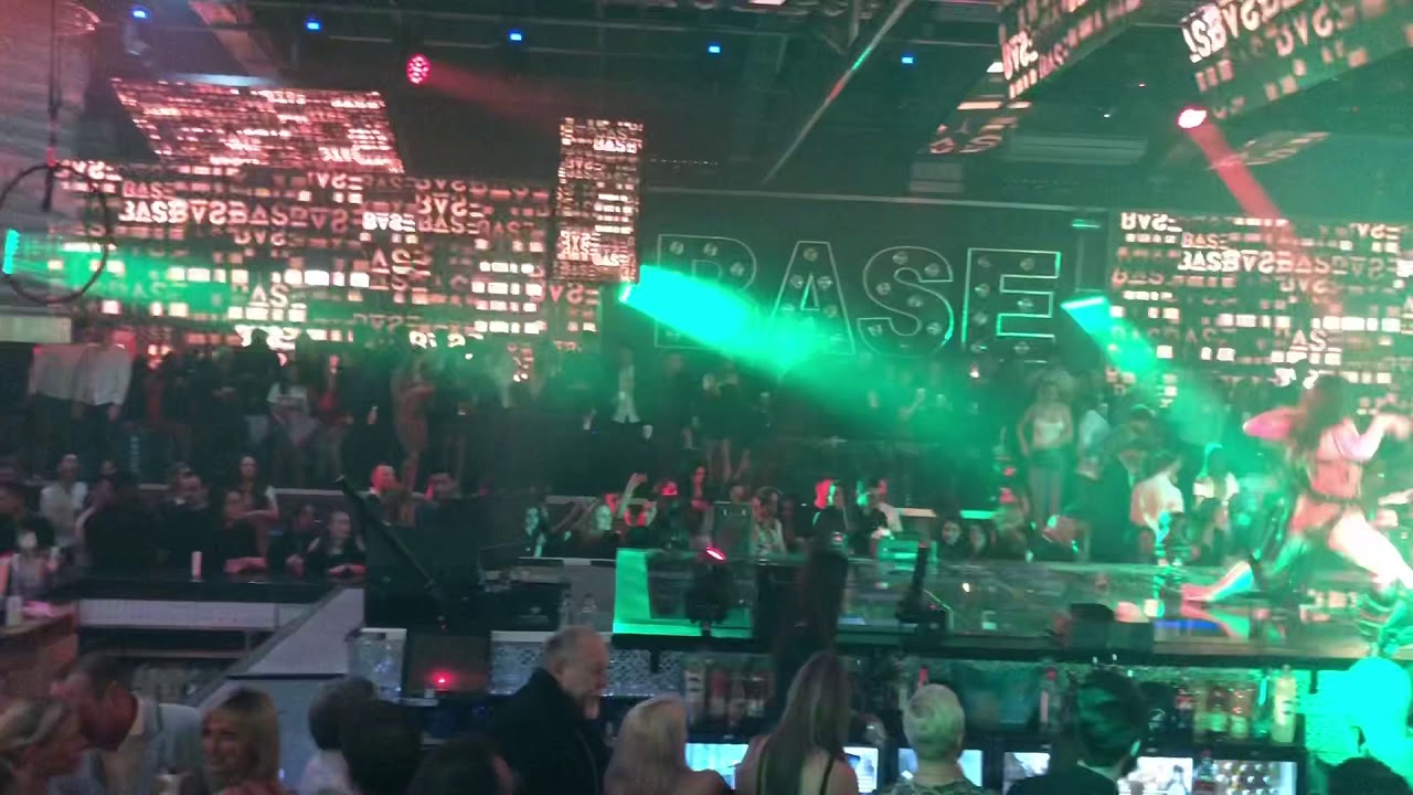 Ouverture de la discothèque Base Bordeaux en vidéo