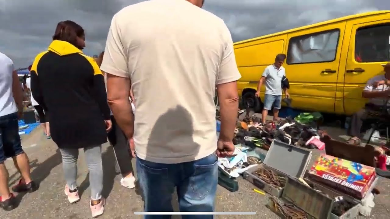 3. ¿ COMO ES UN MERCADILLO DE PUEBLO, en Rumania 🇷🇴?