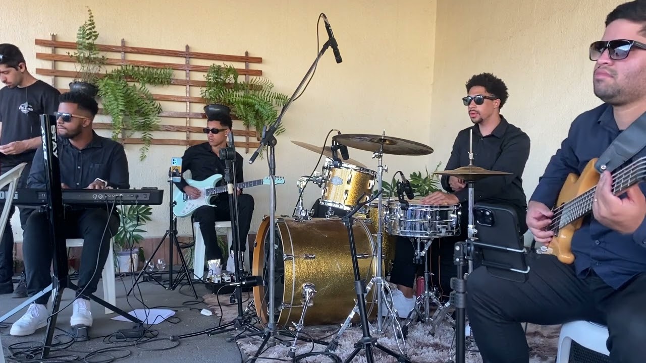 Alicia Keys - If I Ain't Got You - Instrumental at a wedding