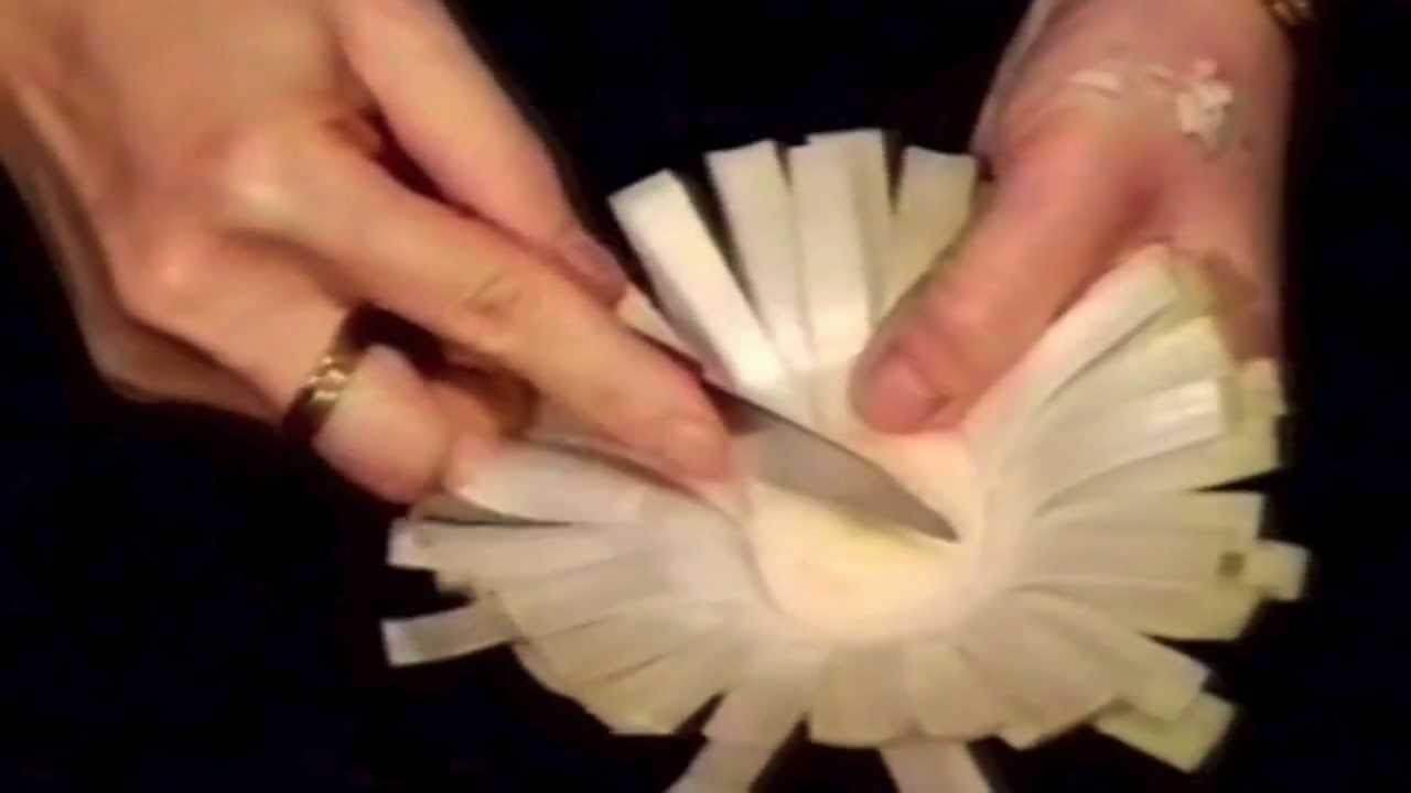 Simple Sunflower Leek Flower - Beginners Lesson 18 By Mutita The Art Of Fruit And Vegetable Carving