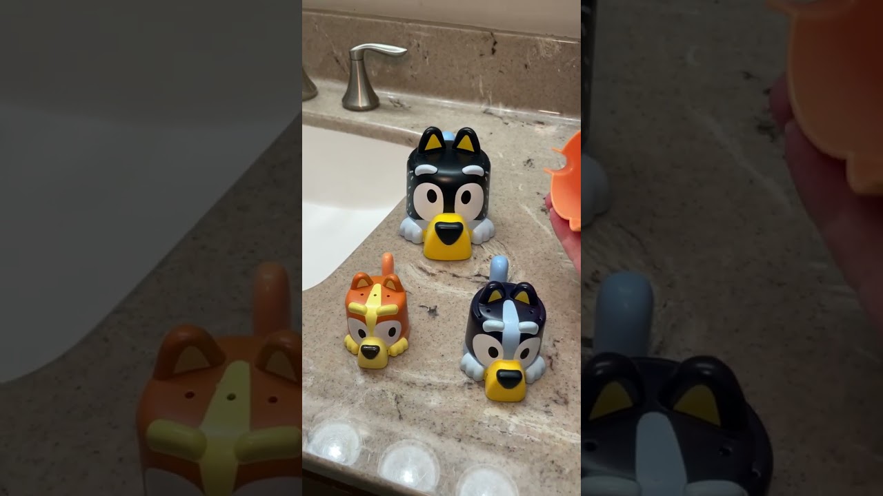 Review of TOMY Bluey Bath Toys - Bluey's Family Pourers - Water Pouring Bluey Figures #amazonfinds