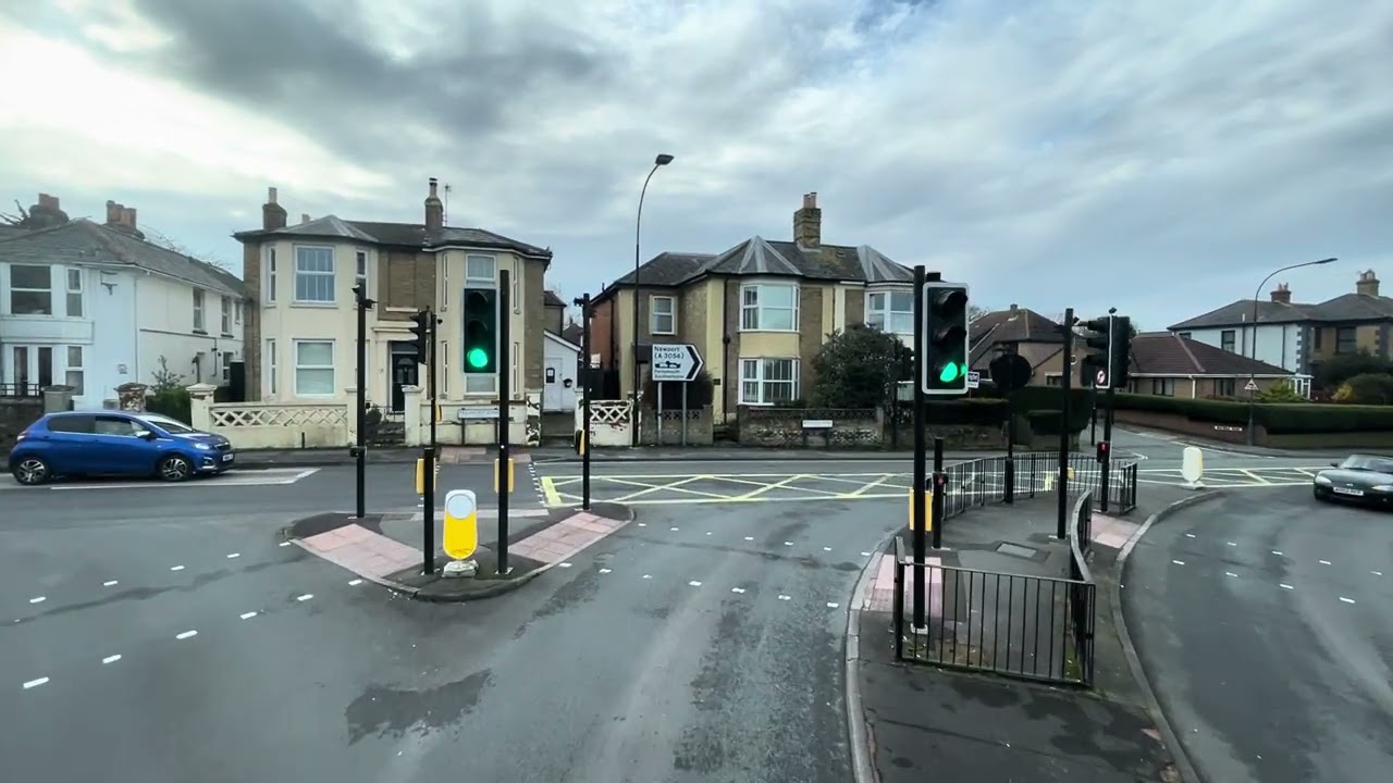 Isle of Wight Bus Ride 🇬🇧 | 『Route 9 - Ryde to Newport』