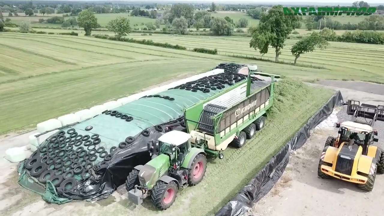 Ensilage d'herbes - Claas jaguar 960 - Fendt 826, 936 - TB Agri
