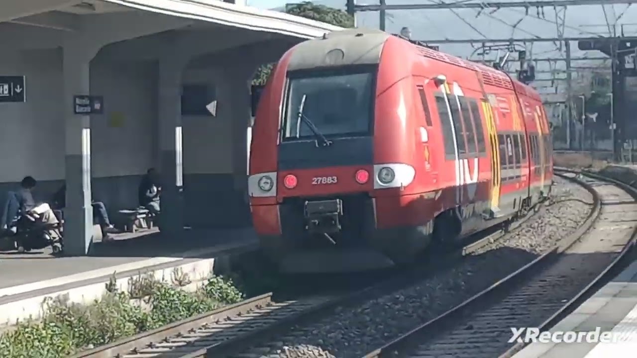 Marseille Blancarde : c'est train son passager à la gare de la Blancarde