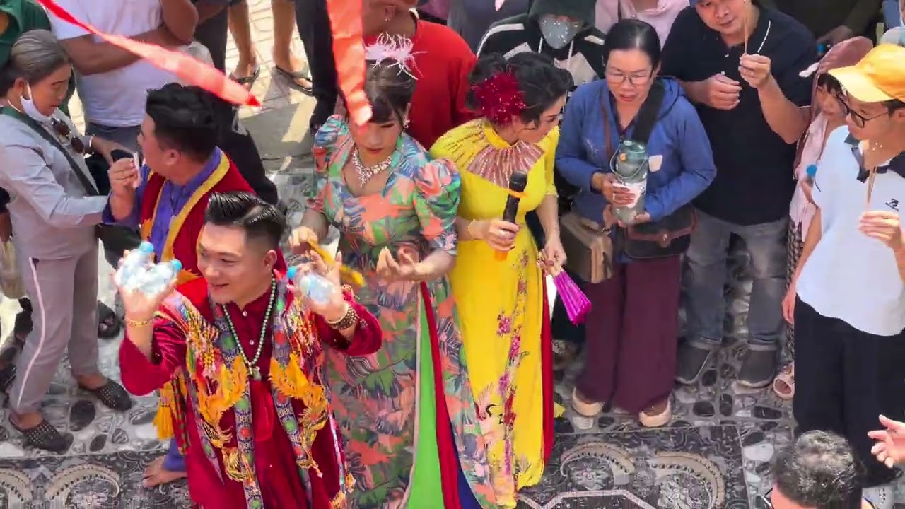 Chùa bà long thượng cần giuộc long an cũ ( Tây Ninh ) 