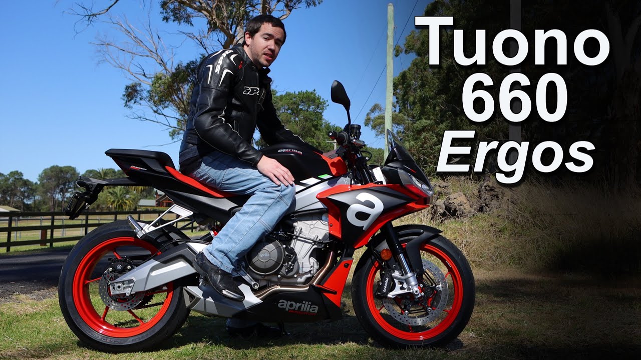 Aprilia Tuono 660 2021 года — эргономика и посадка для водителя