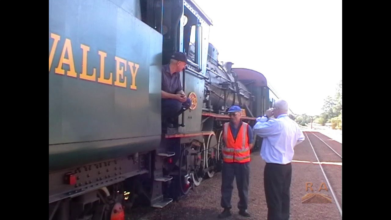 Hotham Valley Tourist Railway 'Steam Ranger' from Pinjarra to Dwellingup in W.Aust. June 24 2006