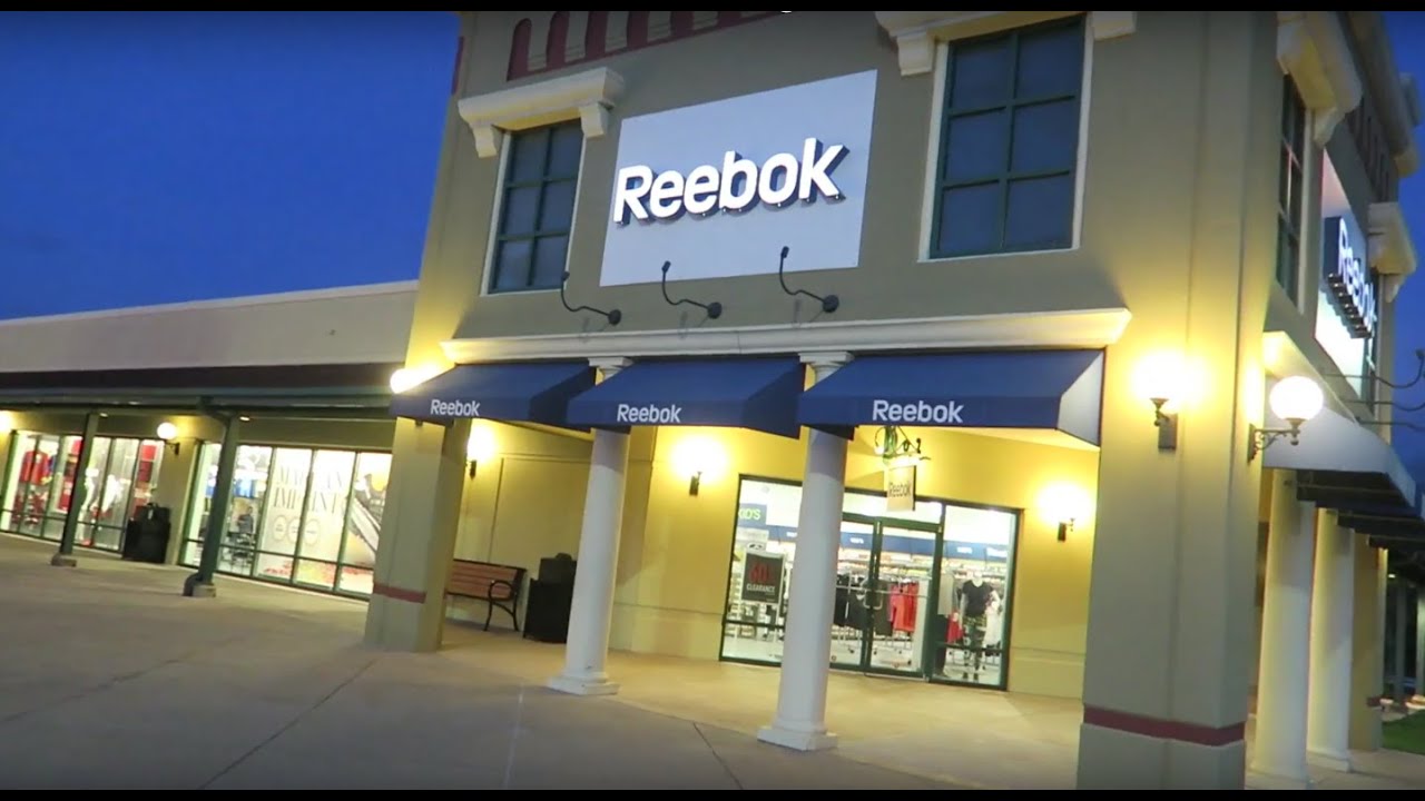 REEBOK OUTLET SHOPPING! IN SEARCH OF IVERSON 