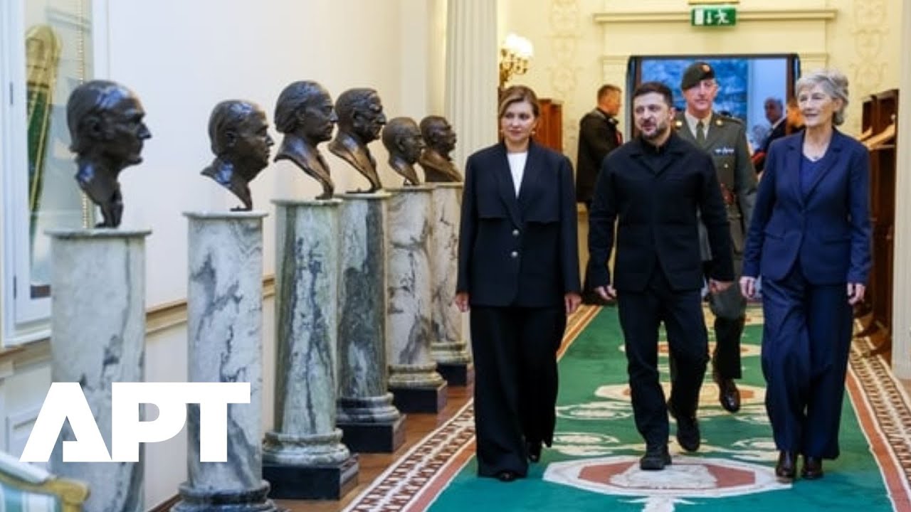 Emotional Moment: Zelensky Pens Note to Ireland After Greeting President Connolly | APT