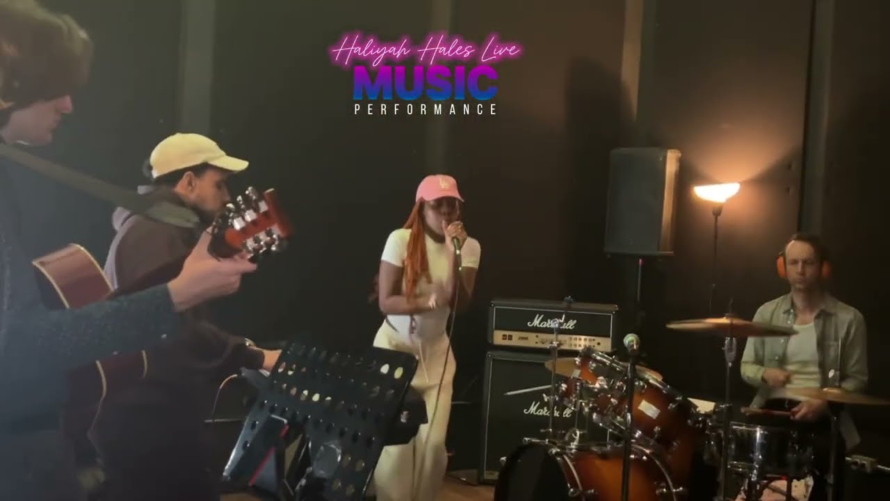 Twinkle Live 