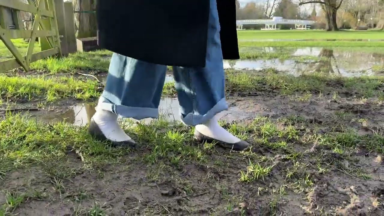 Getting my ballet flats and white socks dirty in the mud 
