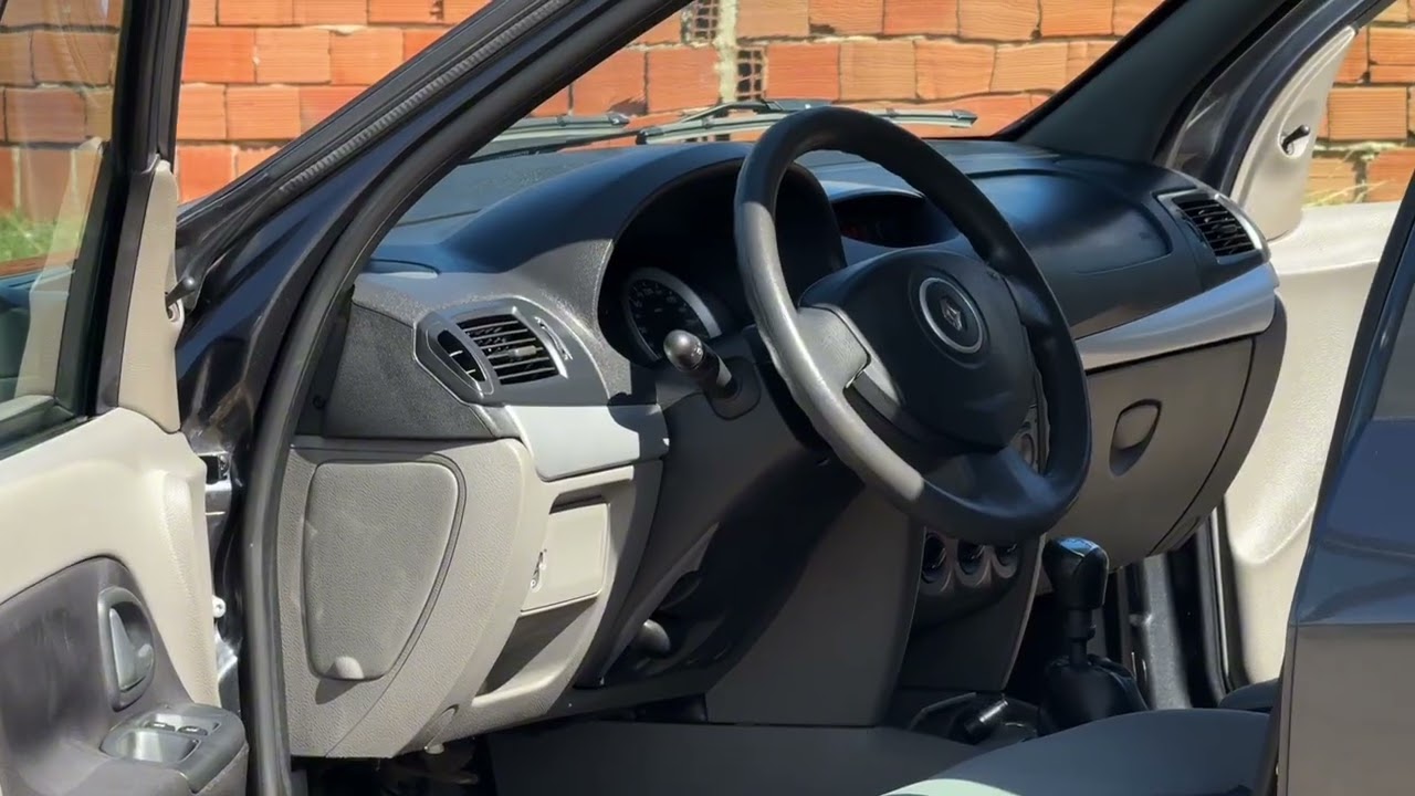 Renault Symbol 1.4 Expression 120 Bin Km İç Çekim Videosu 