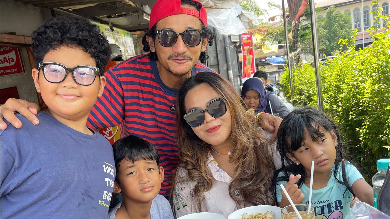 Ke Solo lagi.