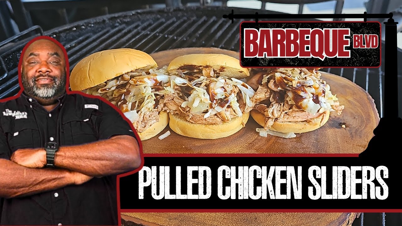 Слайдеры с рваной курицей от Dawgfatha's | Pit Boss Grills