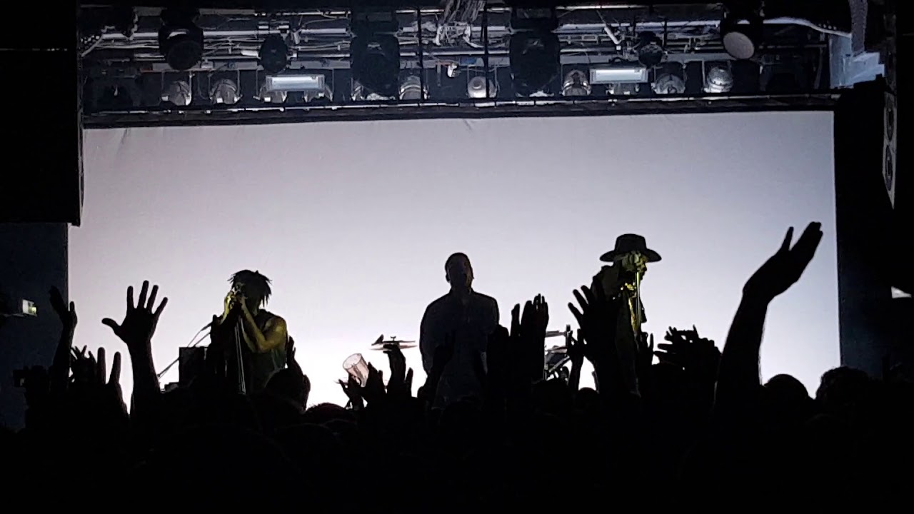 Young Fathers - Shame (Live at MeetFactory, Prague)