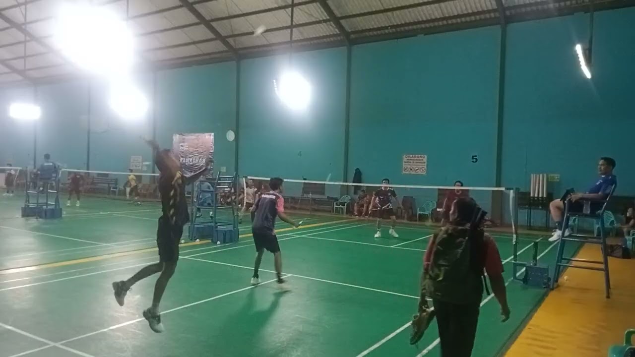 Da.hendra .om.uy vs Abenk .iwan