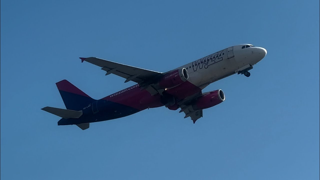 Wizz Air Airbus A320-232 (HA-LWN) departure from Sandefjord Torp