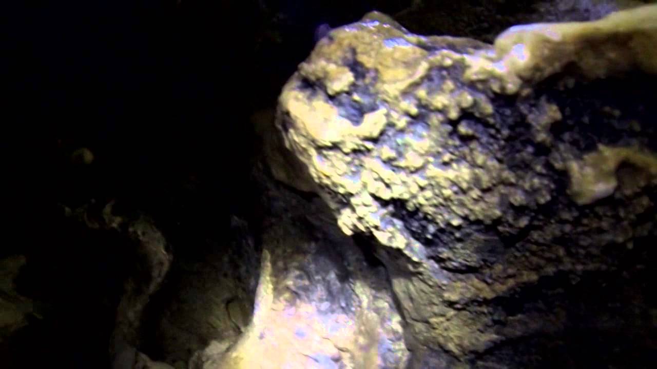 Passage etroiture grotte de l'ours