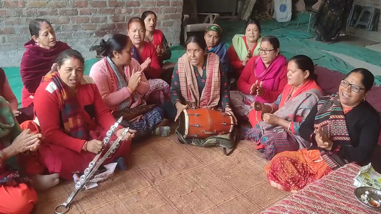 मन्या रूठ के मत जाना हम से भूल.. #badrinath_temple #kirtan #matarani #mandirnirman #fresh #yogdan 