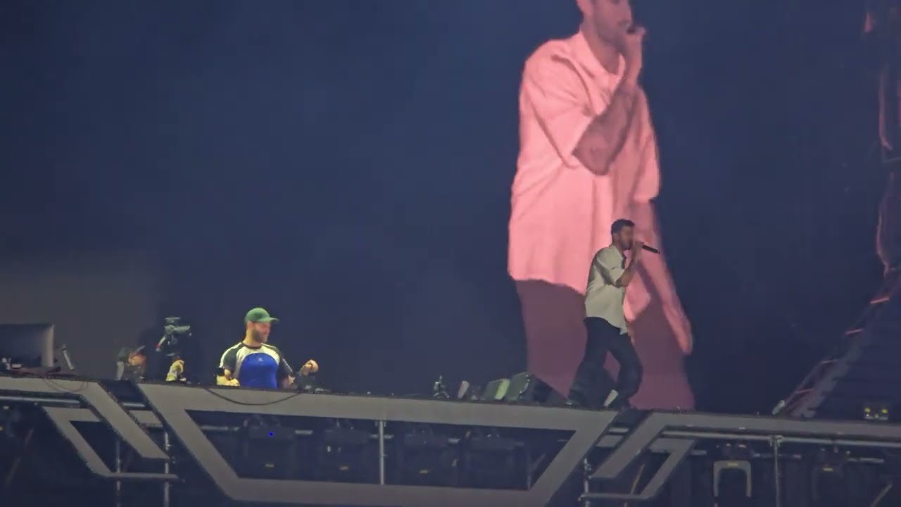 [20240616] World DJ Festival - The Chainsmokers #1 (No Shade at Pitti)