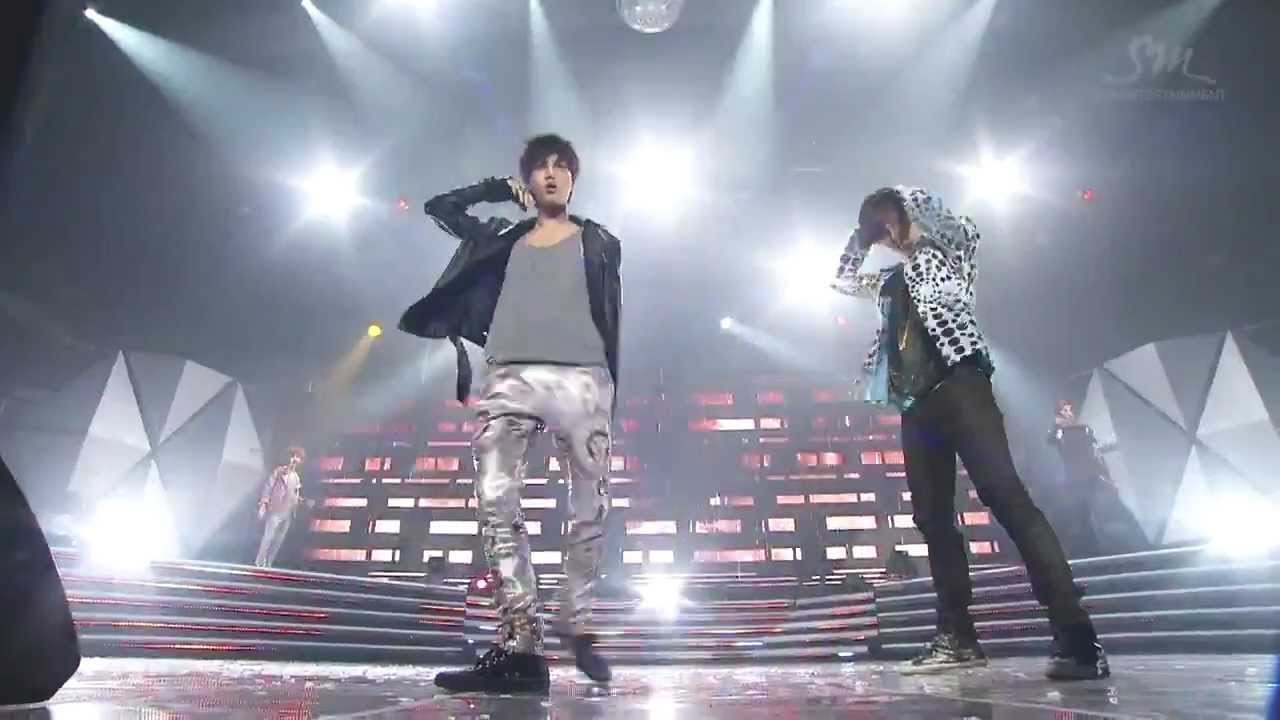 Kris & Chanyeol - Two Moons - EXO SHOWCASE in Seoul - HD