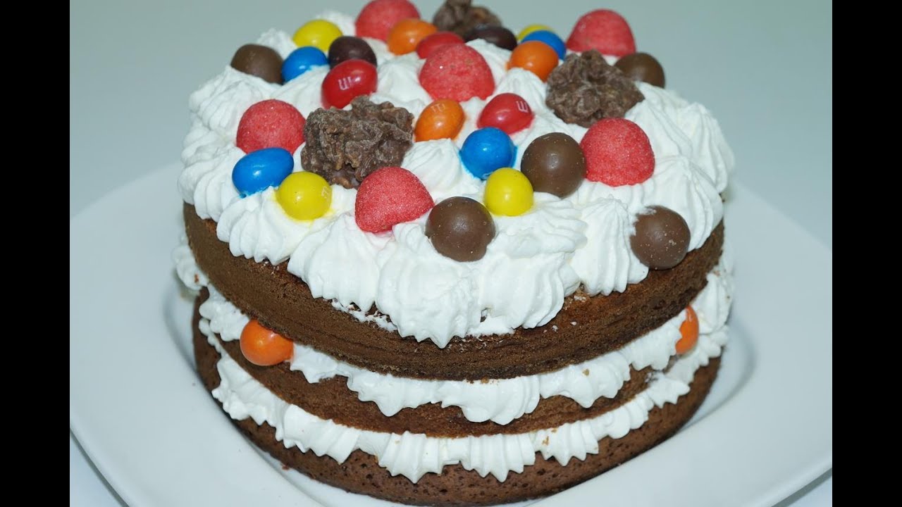 GATEAU D'ANNIVERSAIRE AUX BONBONS INRATABLE (CUISINERAPIDE)