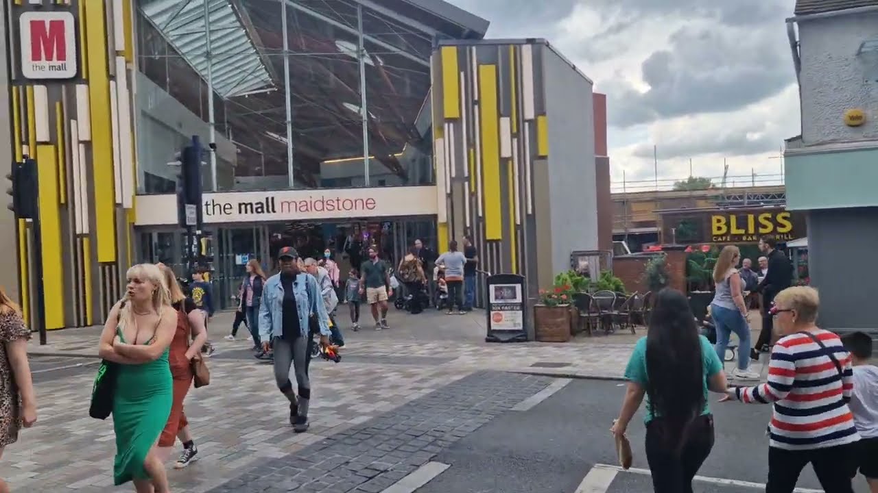 London Walk Where is Maidstone Mall | Shopping Centre?