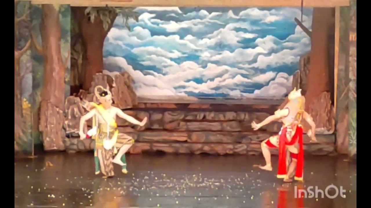 Kembang Kurusetra - Battle between Arjuna Against Karna, His Brotherself